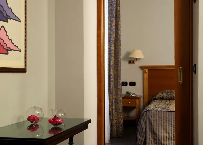 Otel Diplomatic 3*