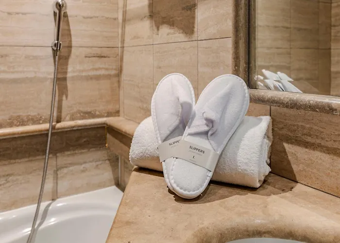 Diplomatic Otel 3*